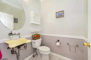 144 Jillian Blvd, Parsippany, NJ 07054 - Photo 12