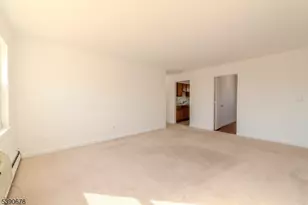 88 Fox Rd, Edison Twp., NJ 08817 - Photo 8