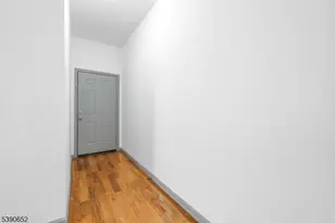 904 S 18th St, Newark, NJ 07108 - Photo 12