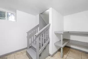 904 S 18th St, Newark, NJ 07108 - Photo 8