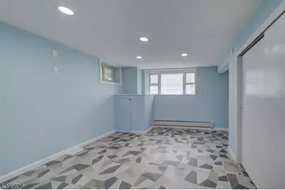 819 Ridgewood Rd, Millburn, NJ 07041 - Photo 32