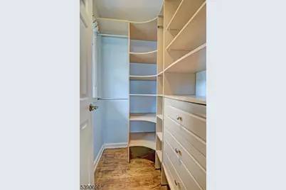 819 Ridgewood Rd, Millburn, NJ 07041 - Photo 22