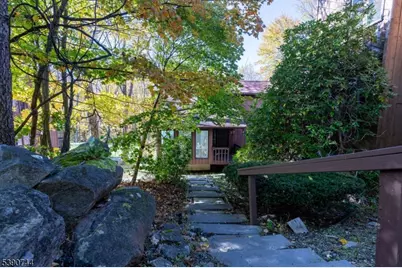 13 Village Way #E7, Vernon Twp., NJ 07462 - Photo 1