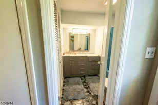 13 Village Way, Vernon Twp., NJ 07462 - Photo 22