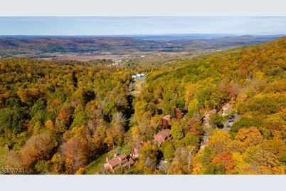 13 Village Way #E7, Vernon Twp., NJ 07462 - Photo 40