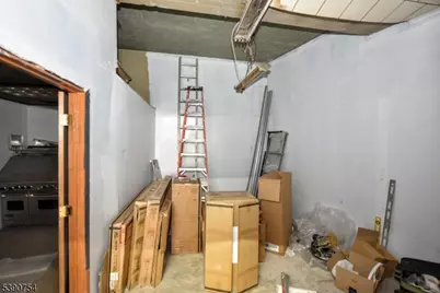 154 Main St, Butler, NJ 07405 - Photo 14