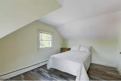 798 Pinewood Rd, Union Township, NJ 07083 - Photo 14