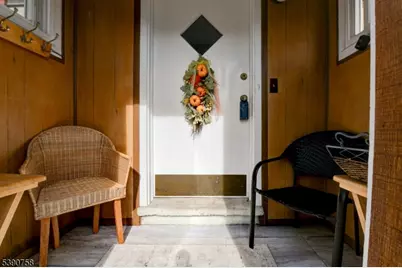 798 Pinewood Rd, Union Township, NJ 07083 - Photo 2