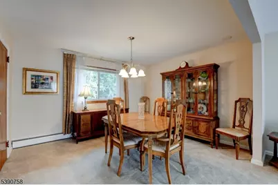 798 Pinewood Rd, Union Township, NJ 07083 - Photo 6