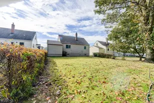 798 Pinewood Rd, Union Township, NJ 07083 - Photo 20