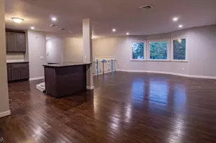 26 Aberdeen Ave, Wayne, NJ 07470 - Photo 4