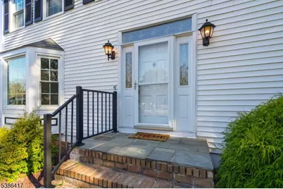 4 Westminster Dr, Clinton Township, NJ 08801 - Photo 2