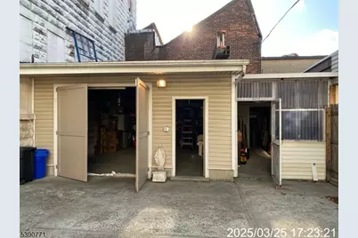 81 Waydell St, Newark, NJ 07105 - Photo 4