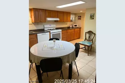 81 Waydell St, Newark, NJ 07105 - Photo 16