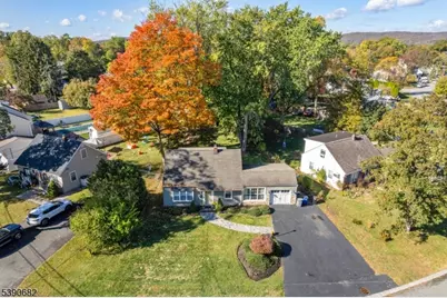 26 Brookside Ave, Pequannock Township, NJ 07444 - Photo 16