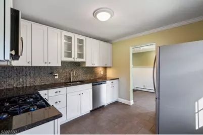 26 Brookside Ave, Pequannock Township, NJ 07444 - Photo 8