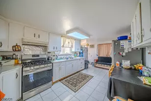 69 Linda Vista Ave, North Haledon, NJ 07508 - Photo 4