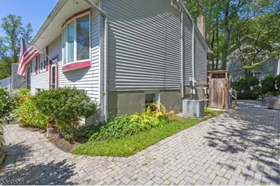 6 Mulberry Trl, Kinnelon, NJ 07405 - Photo 36