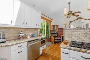 6 Mulberry Trail, Kinnelon, NJ 07405 - Photo 10