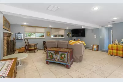 6 Mulberry Trl, Kinnelon, NJ 07405 - Photo 22