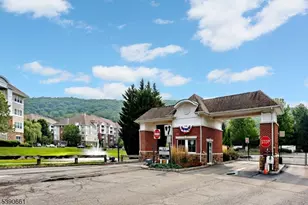 1407 Warren's Way, Wanaque, NJ 07465 - Photo 34