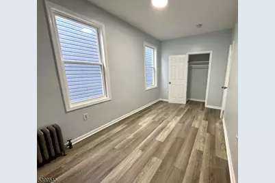 532 Grove St, Irvington, NJ 07111 - Photo 10