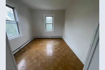 123 Liberty Ave, Linden, NJ 07036 - Photo 4