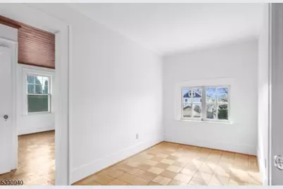 67 Pleasant Ave, Edison, NJ 08837 - Photo 14