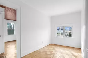 67 Pleasant Ave, Edison, NJ 08837 - Photo 14