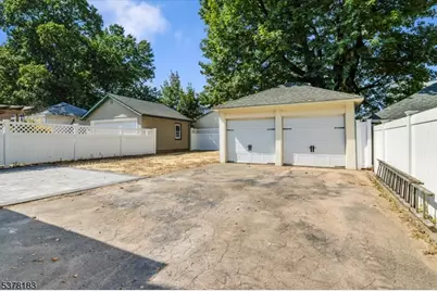 174 Demott Ave, Clifton, NJ 07011 - Photo 34