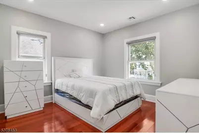 174 Demott Ave, Clifton, NJ 07011 - Photo 16
