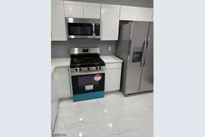 1 Upperbrook Ct, Sayreville Boro, NJ 08859 - Photo 14