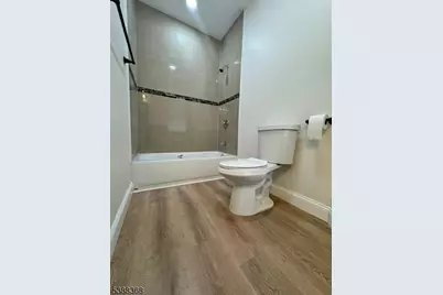 811 S 13th St, Newark, NJ 07108 - Photo 40