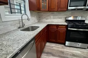 811 S 13th St, Newark, NJ 07108 - Photo 4