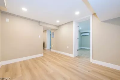 95 N 16th St, Prospect Park, NJ 07508 - Photo 2