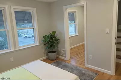 94 Sanford St, East Orange, NJ 07018 - Photo 22