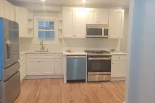 94 Sanford St, East Orange, NJ 07018 - Photo 8