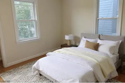 94 Sanford St, East Orange, NJ 07018 - Photo 18