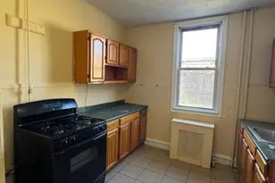 80 McAdoo Ave, Jersey City, NJ 07305 - Photo 4