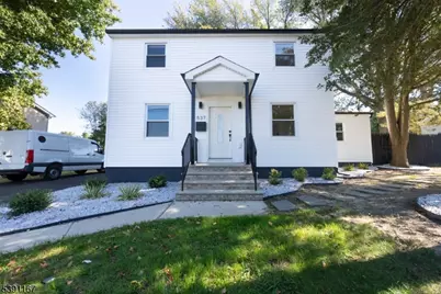 537 Prospect Ave, Old Bridge Township, NJ 08879 - Photo 2