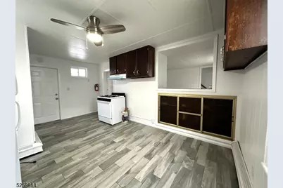 89 Getty Ave #3, Clifton, NJ 07011 - Photo 4