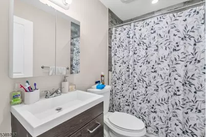 327 Fulton St, Elizabeth, NJ 07206 - Photo 22