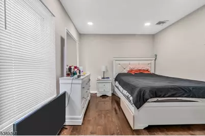 327 Fulton St, Elizabeth, NJ 07206 - Photo 26