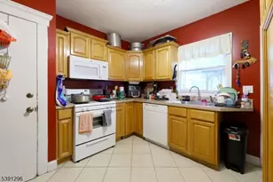 274 Goffle Rd, Hawthorne, NJ 07506 - Photo 12