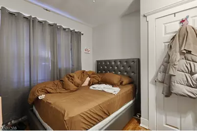 274 Goffle Rd, Hawthorne, NJ 07506 - Photo 16