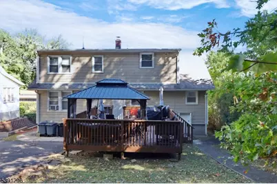 274 Goffle Rd, Hawthorne, NJ 07506 - Photo 8