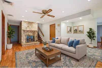 8 Cambridge Rd, Totowa, NJ 07512 - Photo 20