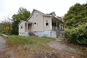 994 Limecrest Rd, Andover Township, NJ 07848 - Photo 1