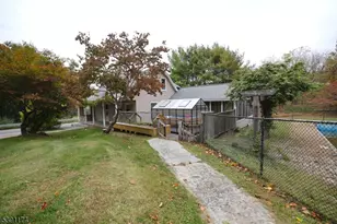 994 Limecrest Rd, Andover Township, NJ 07848 - Photo 2