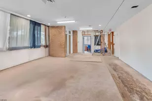 86 88Chancellor Ave, Newark, NJ 07112 - Photo 2